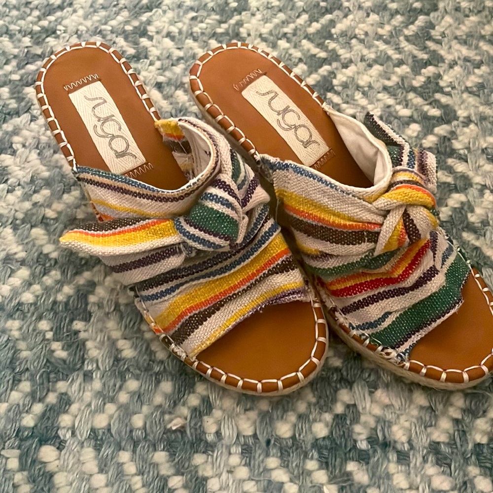 NWOT colorful Espadrilles. Super cute!